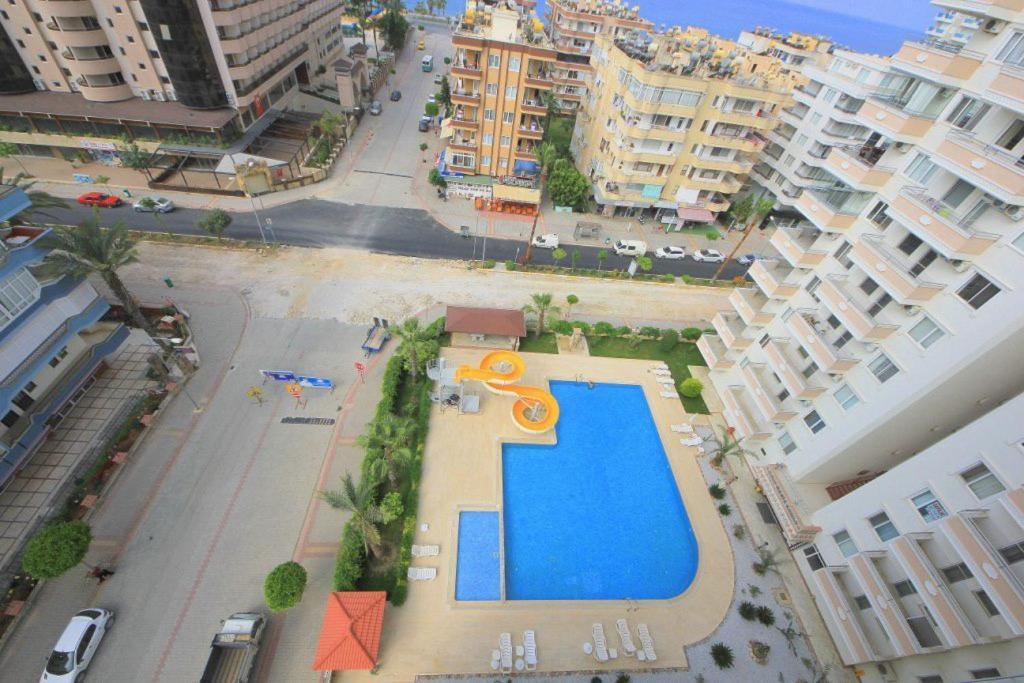 Kurt Safir Alanya